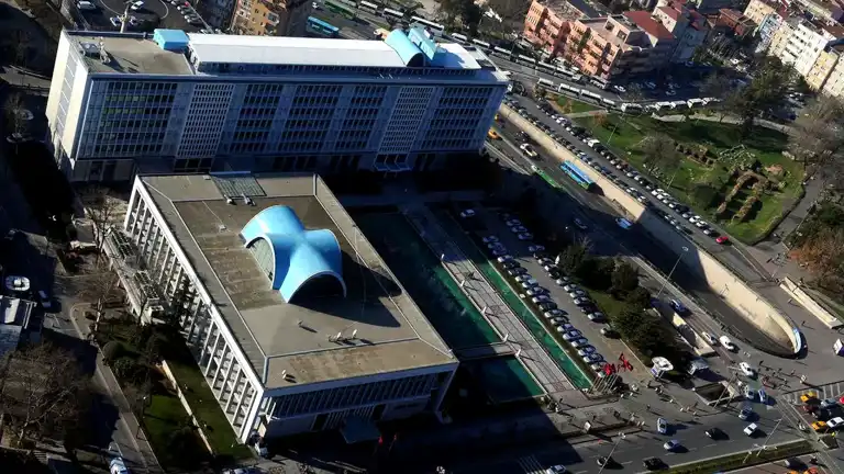 İBB Yolsuzluk Soruşturması: 2 Tutuklama İBB Yolsuzluk Soruşturması: 2 Tutuklama